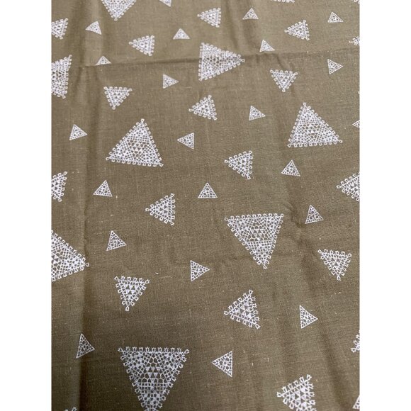 Vintage Style Fabric with White Triangle Patterns Cotton Material 1/2 Yard 38" W - Picture 5 of 6